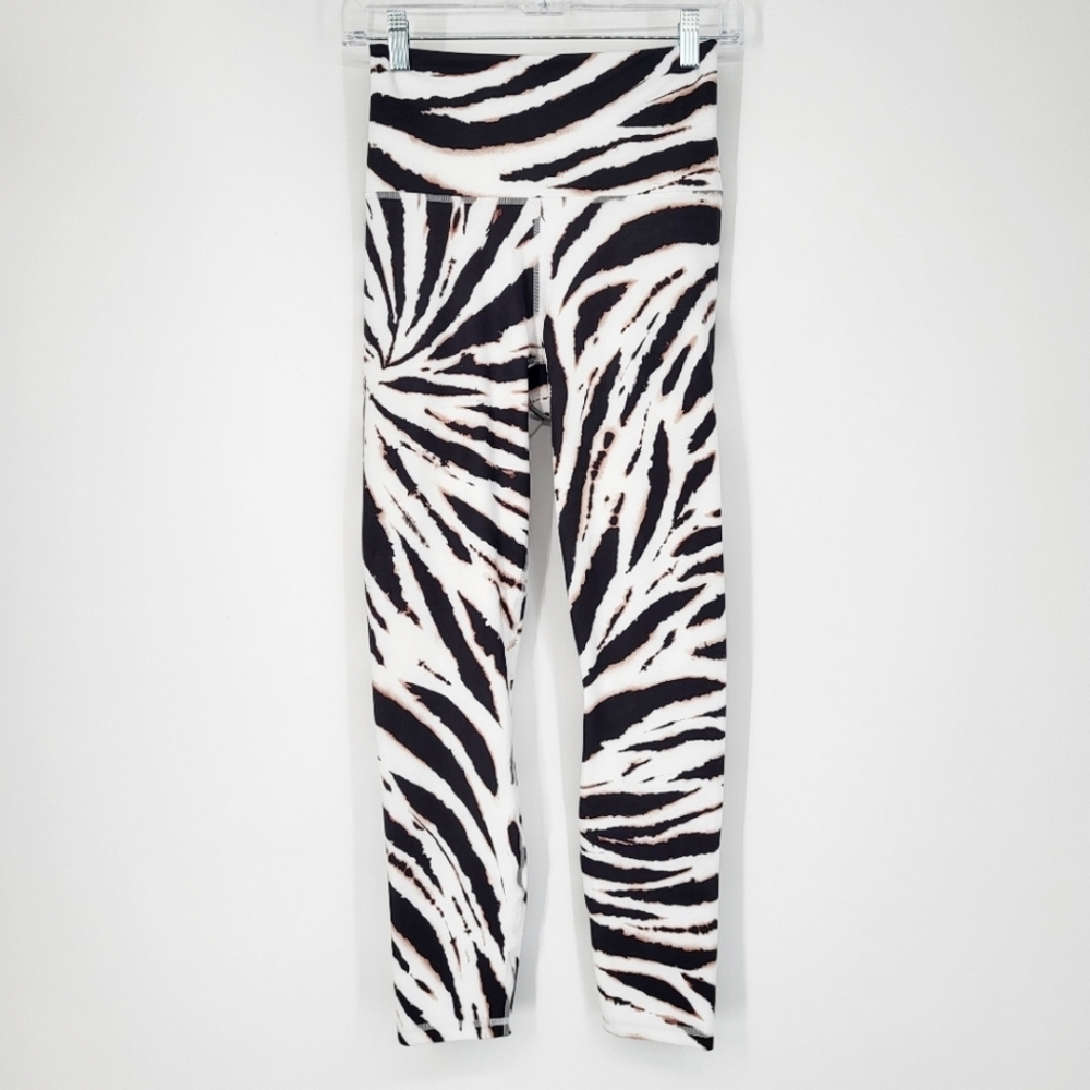 Fabletics Ultra High Waist Pure Luxe 7/8 Leggings Tie Dye Print Small